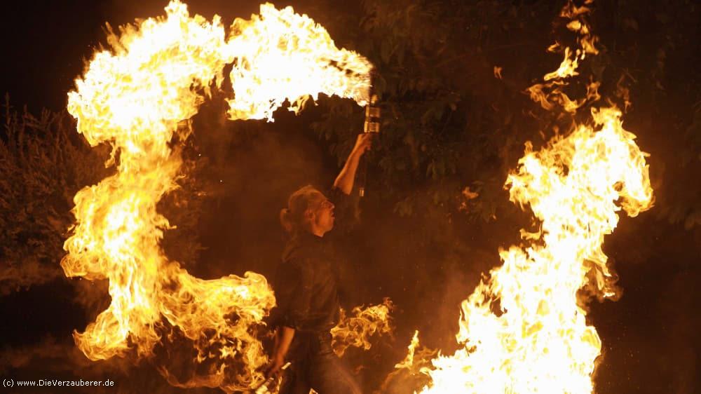 Romantisch Spektakuläre Hochzeitsfeuershow Bad Schandau