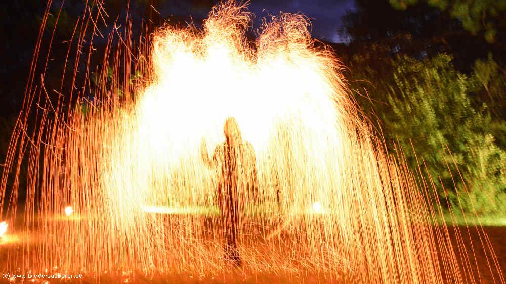 Feuershow Bischofswerda als Showeinlage für Hochzeitsfeier