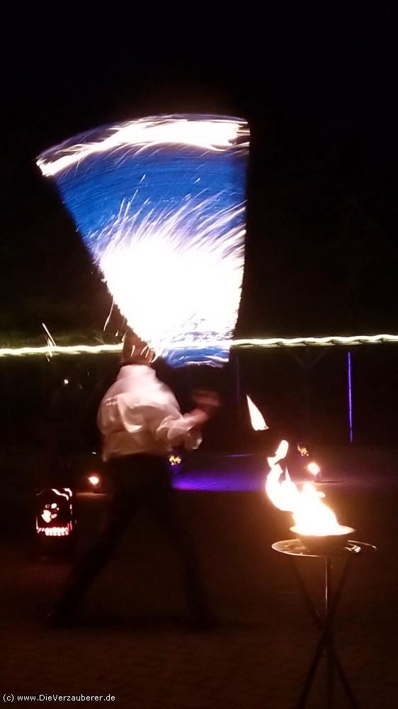 Feuershow Cottbus für Betriebs-Weihnachtsfeier
