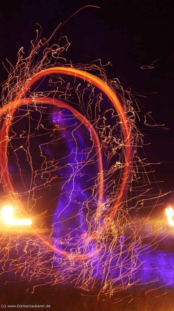 Feuershow Frankenberg als Geschenk zur Hochzeit