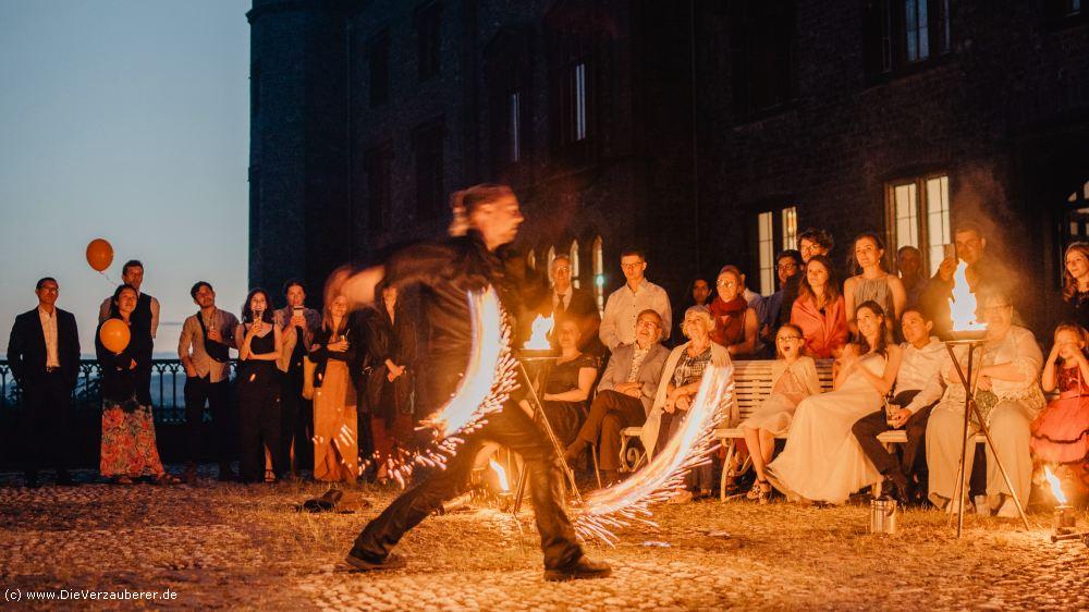 Feuershow Schaumburg Limburg Frankfurt Rheinland-Pfalz für Hochzeit