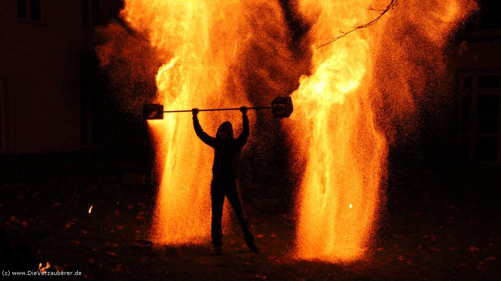 #Feuershow Großenhain | Feuerkünstler Feuertanz Lichtshow