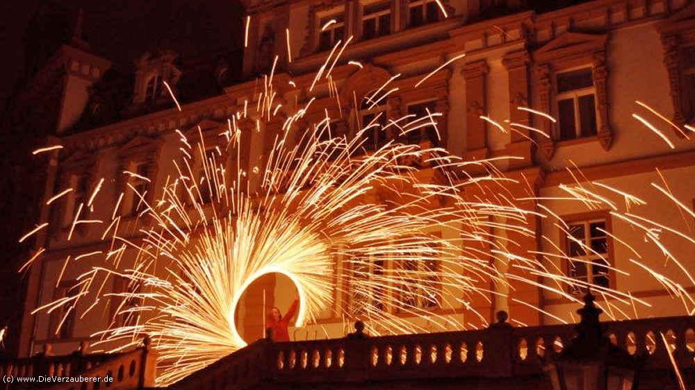 Lichtershow für Geburtstag, Hochzeit, Firmenfest
