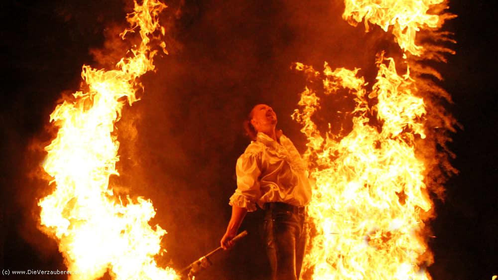 Professionelle Feuershow für Hochzeit, Geburtstag, Betriebsfeier