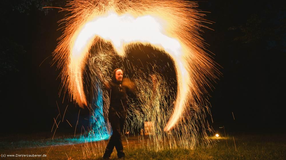 Feuershow Jena für Hochzeit Geburtstag Betriebsfeier