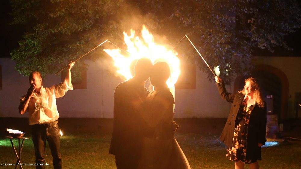 Lichtshow Sachsen Feuerkünstler Feuerschlucker