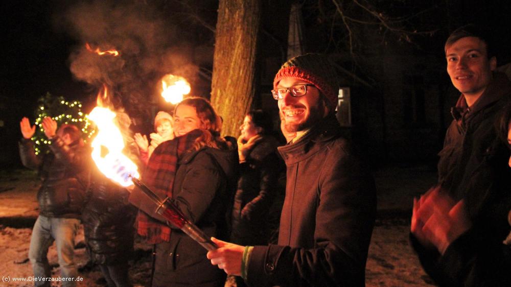 Feuerkünstler als Firmenweihnachtsfeier Höhepunkt